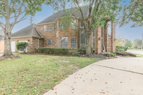 1727 Rambling Stone Dr, Richmond TX  77406-6623 exterior