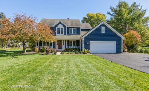 3802 Tamarisk Trl, Bull Valley, IL 60012-1880