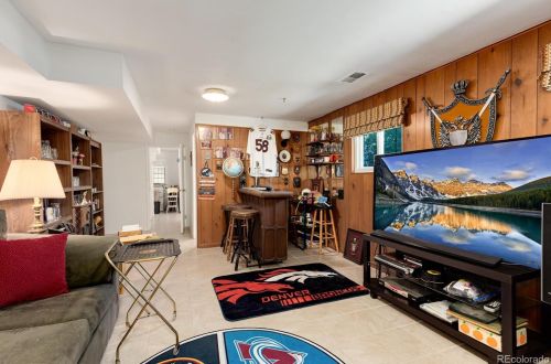 3293 Willow Ct, Denver CO  80231-4234 exterior