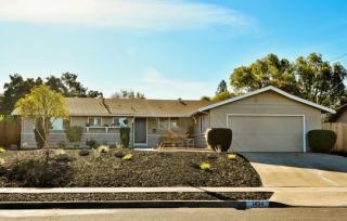 1494 Delaware Dr, Concord, CA 94521-4017