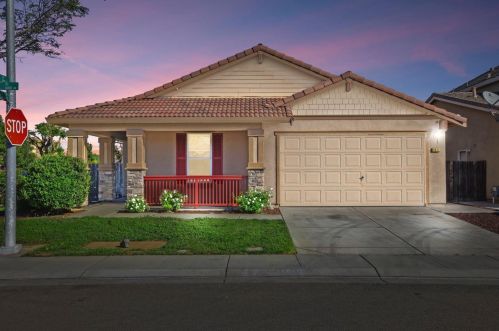 1611 Vasco St, Manteca, CA 95337-8787
