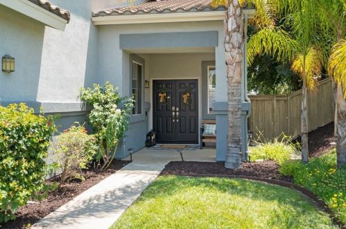 8850 Greenlawn St, Riverside CA  92508-2521 exterior