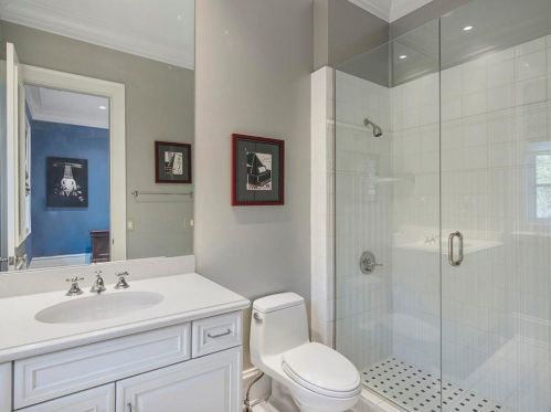 5540 Lake Island Dr, Atlanta GA  30327-4832 exterior