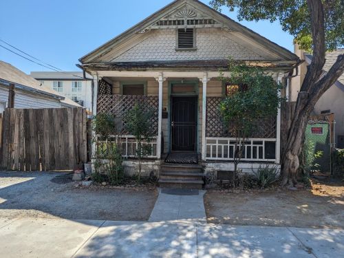 870 Cinnabar St, San Jose, CA 95126-2703