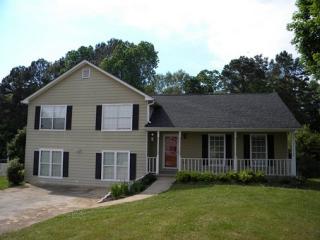 812 Ruswood Rd, Winder, GA 30680-2705