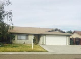 359 Pecan Dr, Ripon, CA 95366-9645