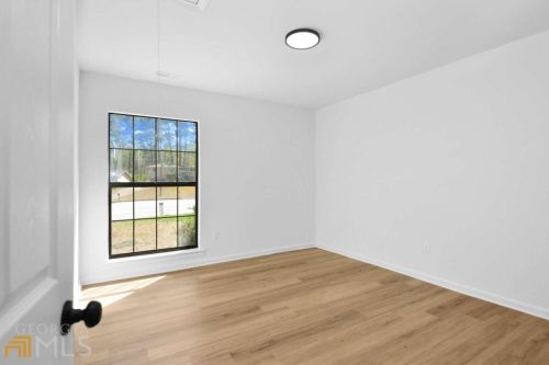 3417 Collier Ct, Atlanta GA  30331-1510 exterior