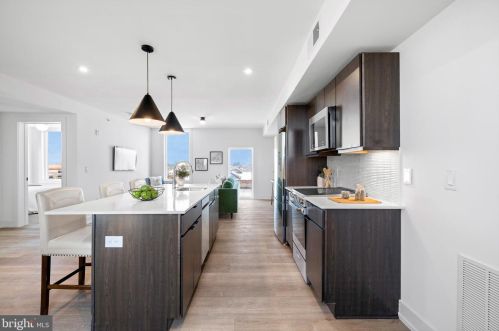 5200 Chester Ave, Philadelphia, PA 19143-4313
