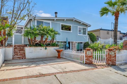 209 Melrose Ave, Encinitas, CA 92024-2515