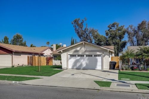 4121 Bainbridge Ave, Anaheim, CA 92807-2822