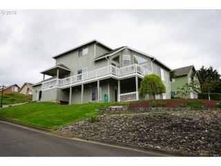 478 Chandler Dr, Roseburg, OR 97471-5735