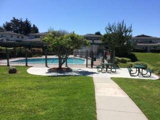 4416 Starboard Ct, Soquel, CA 95073-2154