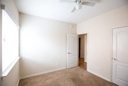 2312 Jefferson Crossing Dr, Conroe TX  77304-6806 exterior