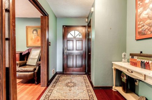 5870 Feldwood Rd, Atlanta GA  30349-2869 exterior