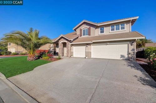 1702 Gyger Ct, Concord, CA 94521-2249