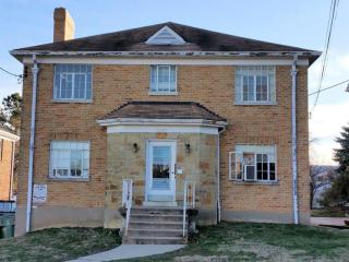 3143 Mozart Ave, Cincinnati, OH 45211-5627