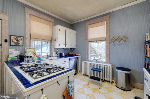 390 Forest Hills Dr, Richmond National Battlefiel, VA 22835-9107