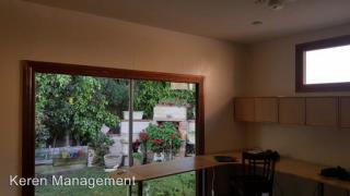 839 Le Doux Rd, Los Angeles CA  90035-1808 exterior