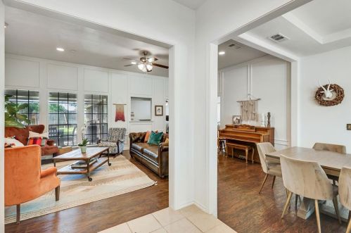 2614 Timberleaf Dr, Carrollton TX 75006-2040 exterior