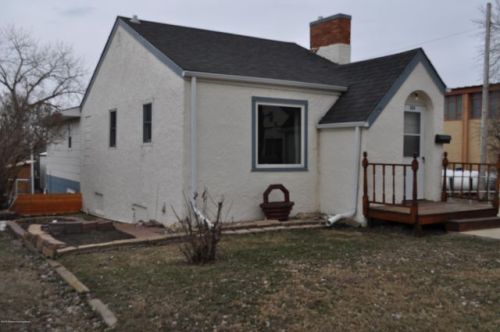 204 6th Ave, Thunder Hawk, SD 57638-1013