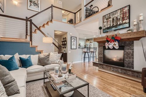 8042 Fairmount Dr, Denver, CO 80230-6889