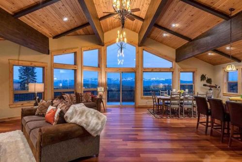13095 Ski Slope Way, Truckee, CA 96161-7023
