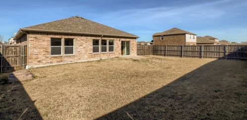 1701 Park Trl Blvd, Princeton TX 75407-2698 exterior