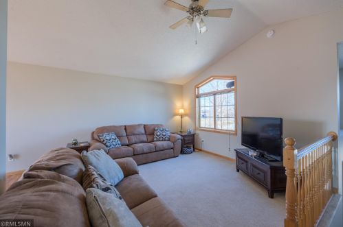 9905 41st Pl, Otsego, MN 55376-3068