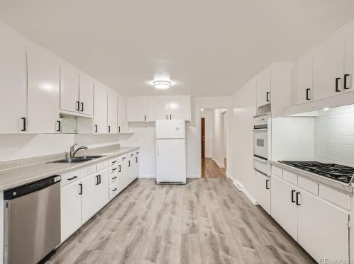 6641 52nd Ave, Arvada CO  80002-3925 exterior