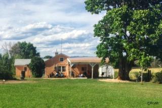 1055 8th St, Penrose, CO 81240-9556