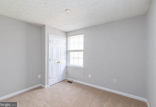 579 Windsong Dr, Aberdeen MD  21001-1809 exterior