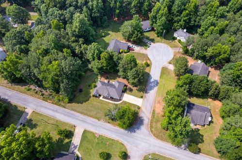 35 Spring Valley Way, Porterdale, GA 30016-8243