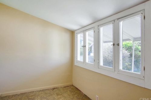 610 Lomita Ave, Glendale CA  91205-2233 exterior