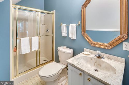 611 Cpe Mckinsey Dr, Severna Park MD 21146-4058 exterior