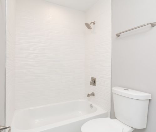 317 Round Hill Ct, Lemont IL  60440-2123 exterior