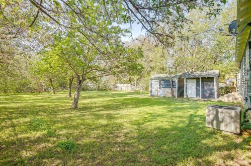 5113 Buchanan St, Fort Worth TX  76114-1207 exterior