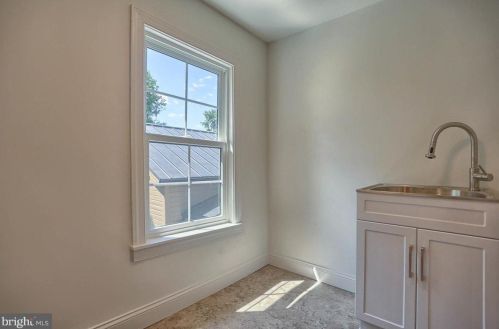 1604 Pine Rd, Carlisle PA  17015-9324 exterior