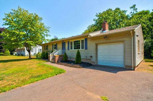 719 Mount Vernon Rd, Southington, CT 06489-2111