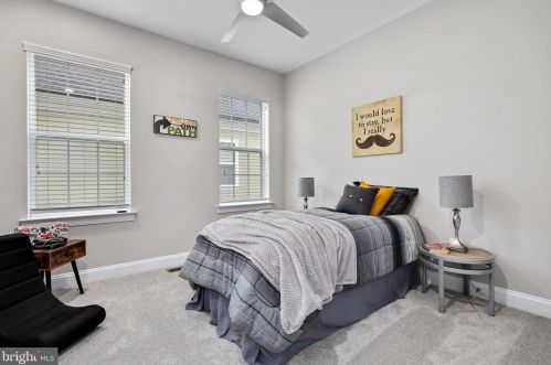 8810 Gunston St, Fulton MD  20759-2308 exterior