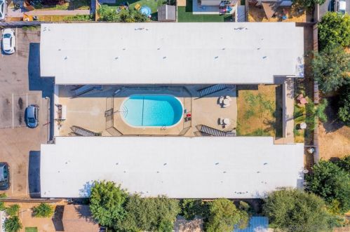 532 1st St, El Cajon, CA 92021-6345