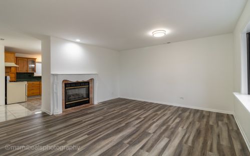 356 Sunset Ln, Wheeling, IL 60090-4838
