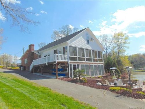 495 Murray Dr, Salisbury, NC 28146-9471