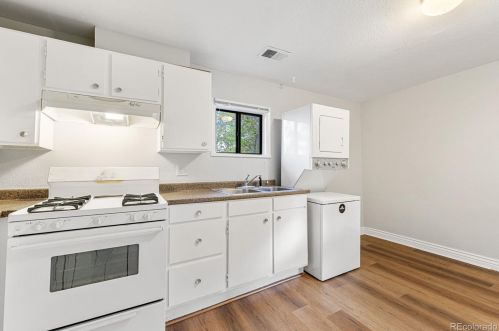 2126 High St, Denver CO 80210-6324 exterior