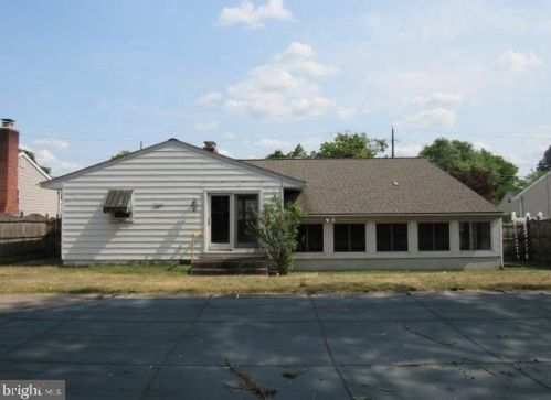 329 Lycoming Ave, Wenonah, NJ 08090-1322