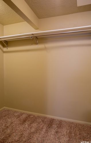 8641 Alta Cv Dr, Sandy UT 84093-1699 exterior