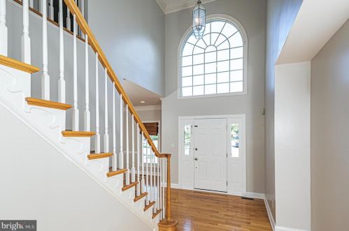 81 Caleb Ln, Princeton, NJ 08540-6143