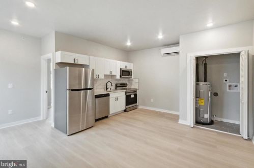 316 52nd St, Philadelphia, PA 19139-1518