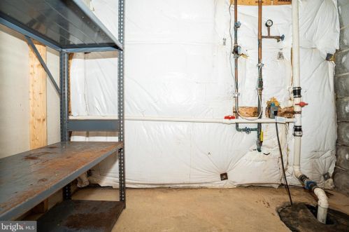 337 Woodland Grn Ct, Aberdeen MD  21001-2946 exterior