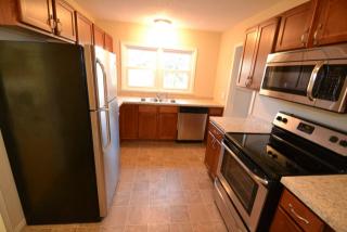 2440 Valders Ave, Minneapolis MN  55427-3451 exterior