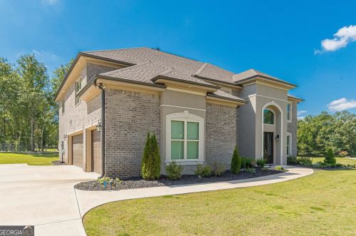 3019 Seventh Century Row, Conyers GA  30094-5780 exterior